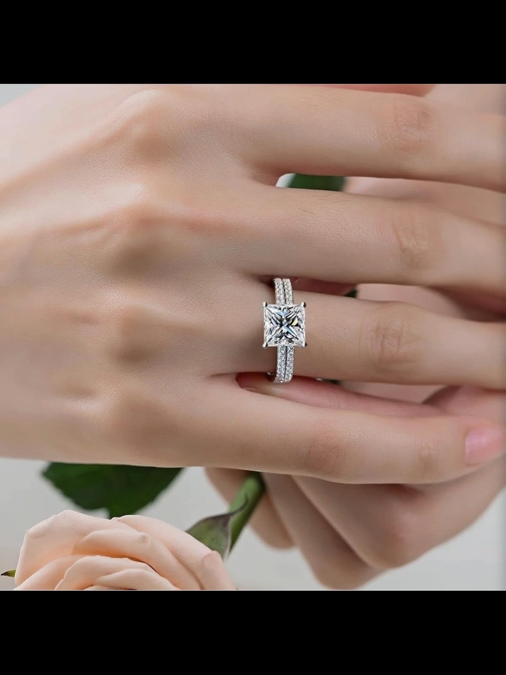 2 CT Sterling Silver Princess-Cut Solitaire Ring Moissanite